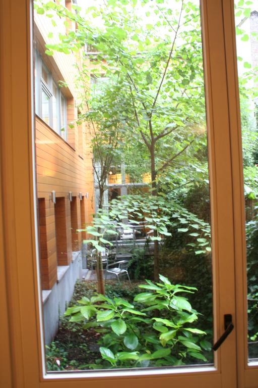 Bxlroom Guesthouse Brüsszel Szoba fotó
